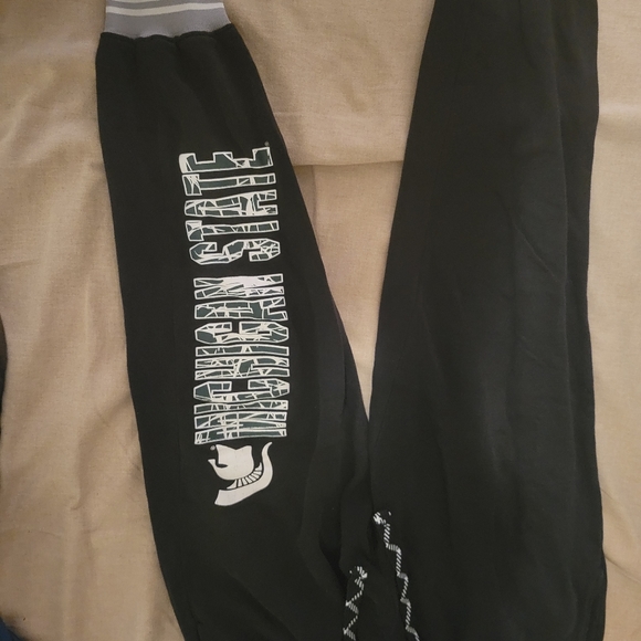 MSU Jogger Sweatpants - Picture 2 of 8